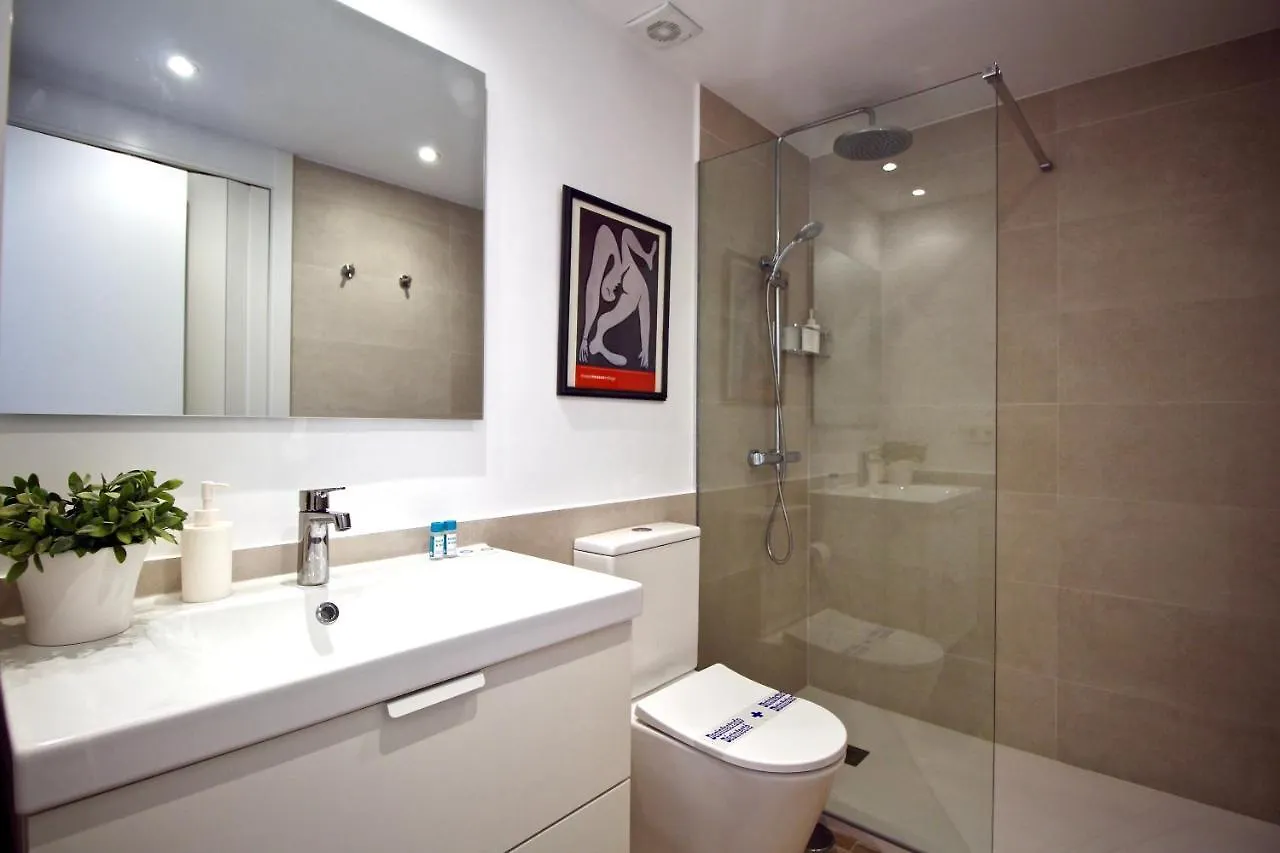 New 1 Bedroom Apartment With Fantastic Views Rdr284 Marbella
